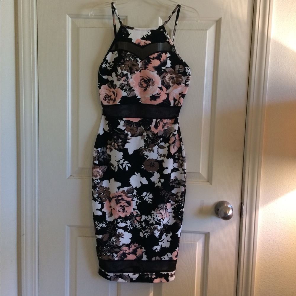 Mesh Panel Floral Bodycon Dress